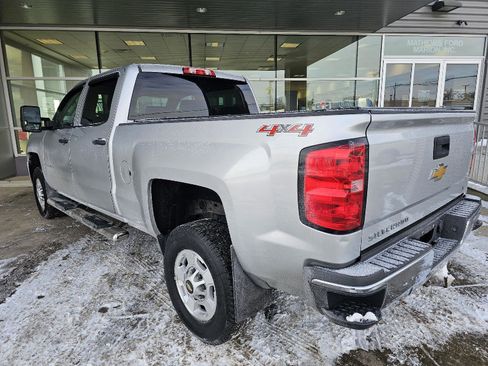 Used 2015 Chevrolet Silverado 2500 LT image 3