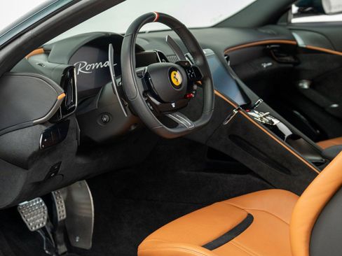 Certified 2022 Ferrari Roma RWD image 20