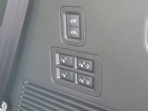 New 2025 Nissan Armada PRO-4X image 15