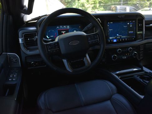 Used 2025 Ford F250 Platinum w/ Tremor Off-Road Package AWD/4WD image 16