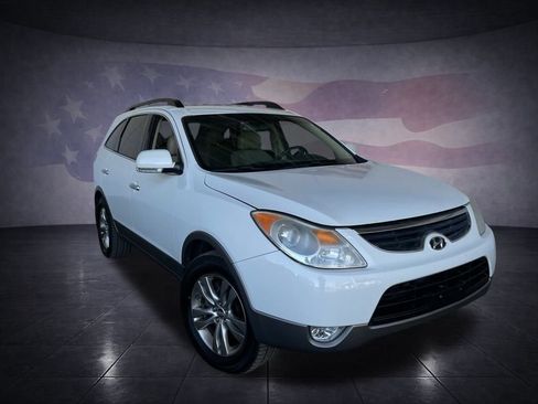 Used 2012 Hyundai Veracruz Limited w/ Entertainment Pkg image 7