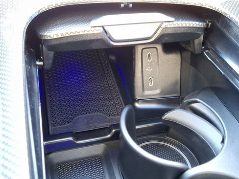 New 2026 Mercedes-Benz GLC 300 4MATIC image 17