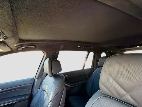 New 2026 BMW X7 xDrive40i w/ M Sport Package image 29