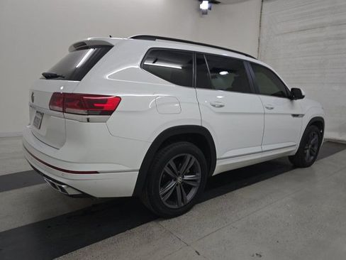 Used 2021 Volkswagen Atlas SE FWD image 2