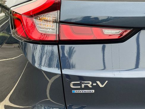 Certified 2025 Honda CR-V Sport-L image 30