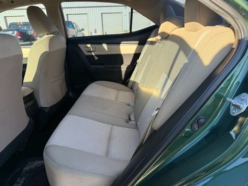 Used 2015 Toyota Corolla LE FWD image 21