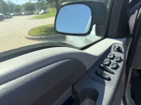 Used 2001 Ford Excursion XLT RWD image 11