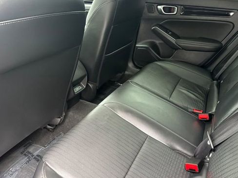 Used 2022 Honda Civic Touring image 9