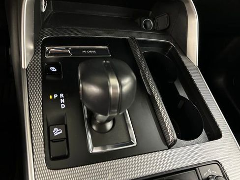 Used 2024 MAZDA CX-90 Plug-In Hybrid w/ Preferred AWD/4WD image 15