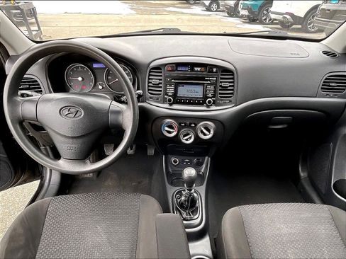 Used 2011 Hyundai Accent GS w/ Premium Pkg 3 image 21
