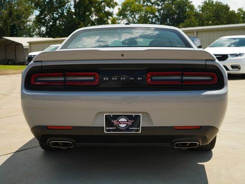 Used 2022 Dodge Challenger GT RWD image 19