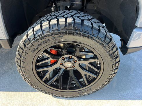 Used 2024 GMC Sierra 1500 Elevation AWD/4WD image 12