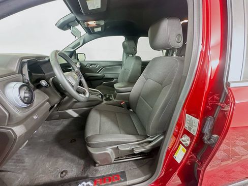 Used 2024 Chevrolet Colorado LT w/ LT Convenience Package RWD image 21