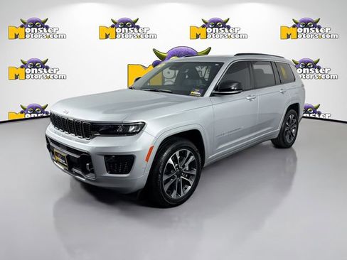 Used 2024 Jeep Grand Cherokee L Overland w/ Trailer Tow Package AWD/4WD image 1