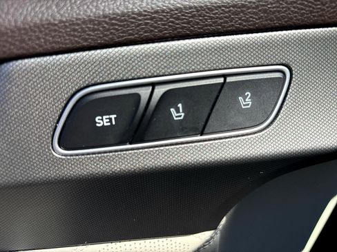 Used 2020 Hyundai Palisade Limited image 11