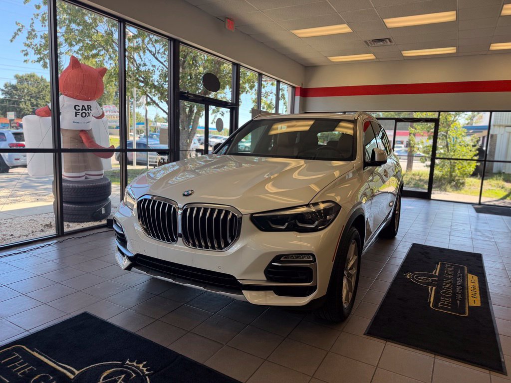 Used 2021 BMW X5 xDrive40i w/ Premium Package AWD/4WD image 1
