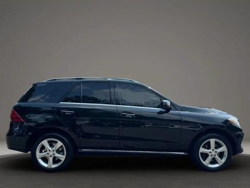 Used 2016 Mercedes-Benz GLE 350 w/ Premium Package image 6