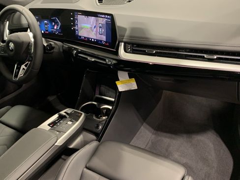 Used 2026 BMW X1 xDrive28i w/ Technology Package image 25