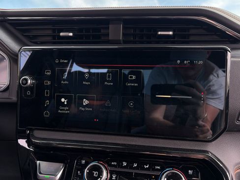 Used 2024 GMC Sierra 3500 AT4 w/ AT4 Premium Plus Package image 24