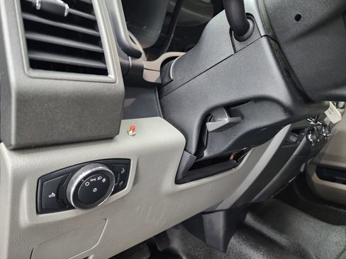 Used 2021 Ford F250 XL w/ STX Appearance Package image 39