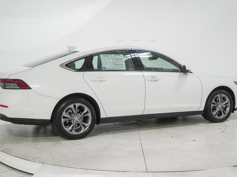 Certified 2023 Honda Accord EX-L image 12