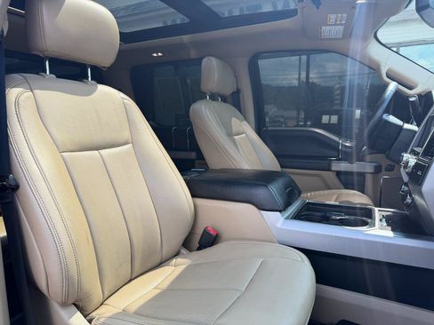 Used 2020 Ford F250 Lariat w/ Lariat Ultimate Package AWD/4WD image 17
