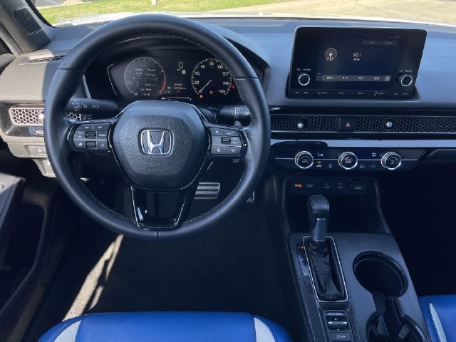 Used 2025 Honda Civic Sport image 11