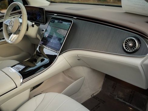 Used 2023 Mercedes-Benz EQE 350+ SUV w/ AMG Line Exterior Package image 21