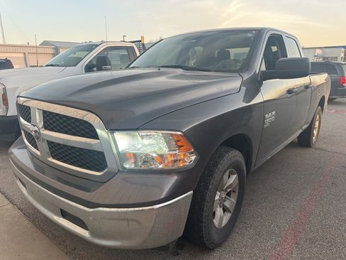 Used 2020 RAM 1500 Tradesman w/ Chrome Plus Package image 4