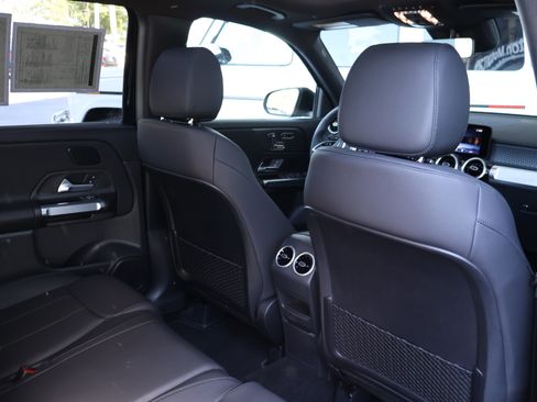 Certified 2026 Mercedes-Benz GLB 250 4MATIC image 26