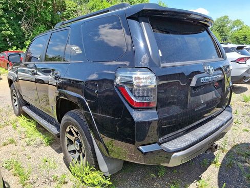 Used 2020 Toyota 4Runner TRD Off-Road Premium w/ Moonroof Package AWD/4WD image 3