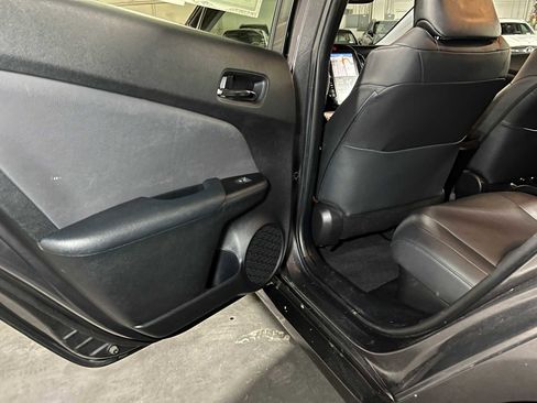 Used 2017 Toyota Prius Prime Premium image 16