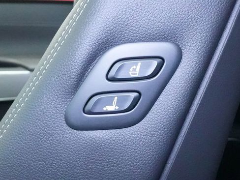 New 2026 Genesis GV70 2.5T Select image 19