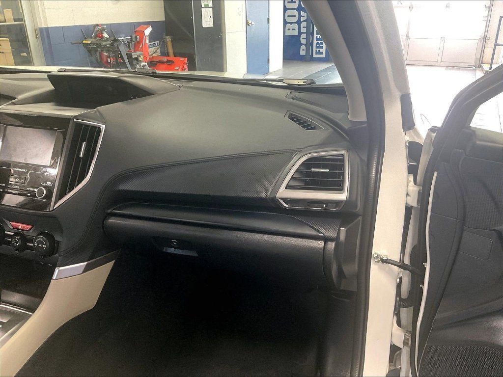 Used 2023 Subaru Forester AWD/4WD image 13