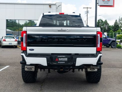 Used 2025 Ford F350 Platinum AWD/4WD image 9