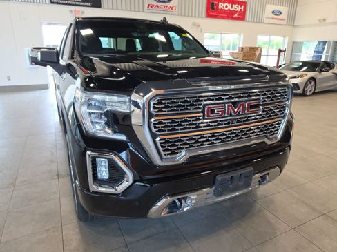 Used 2020 GMC Sierra 1500 Denali w/ Denali Ultimate Package AWD/4WD image 4