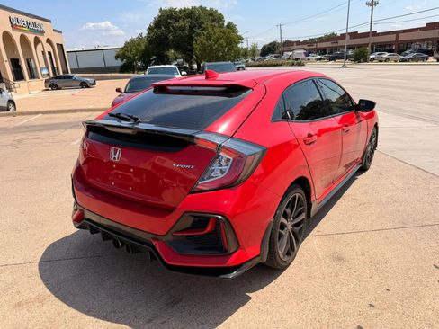 Used 2020 Honda Civic Sport image 5
