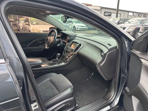 Used 2015 Buick LaCrosse FWD image 12