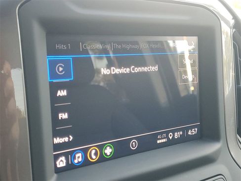 Used 2025 Chevrolet Silverado 1500 Custom image 23