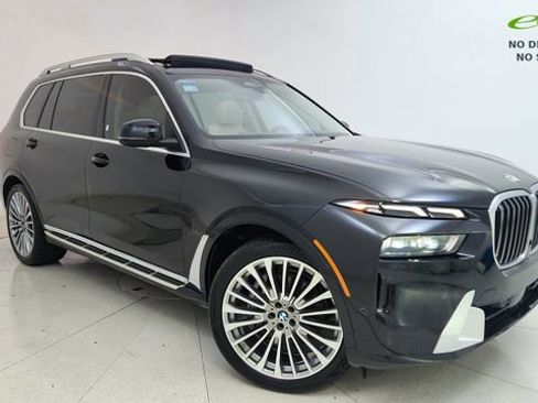 Used 2024 BMW X7 xDrive40i w/ Parking Assistance Package AWD/4WD image 1