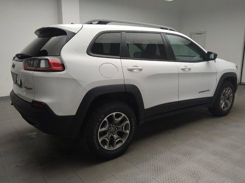 Used 2022 Jeep Cherokee Trailhawk image 10