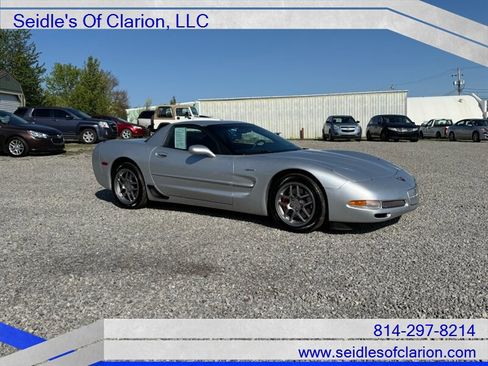 Used 2001 Chevrolet Corvette Z06 w/ Memory Pkg RWD image 4