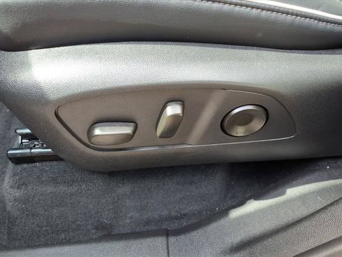 Used 2026 Buick Enclave Preferred FWD image 25