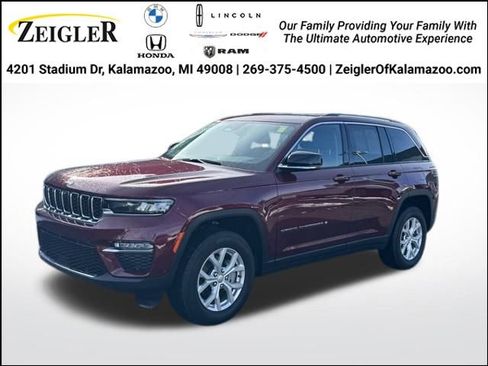 Used 2023 Jeep Grand Cherokee Limited w/ Luxury Tech Group II image 1