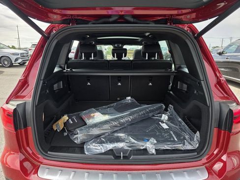 New 2026 Mercedes-Benz GLB 35 AMG 4MATIC image 9