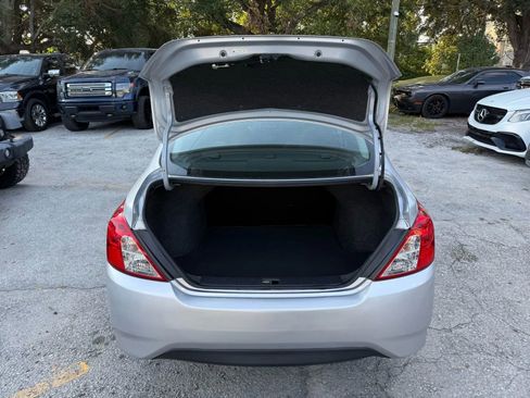 Used 2015 Nissan Versa S Plus image 19