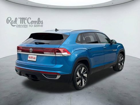 Used 2024 Volkswagen Atlas Cross Sport SE FWD image 5
