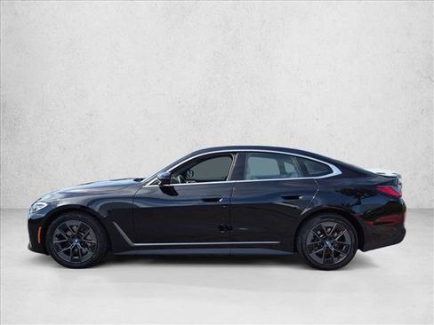 Used 2022 BMW i4 eDrive40 RWD image 8