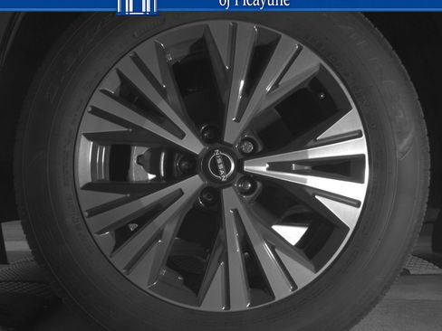 Certified 2023 Nissan Rogue SV FWD image 12