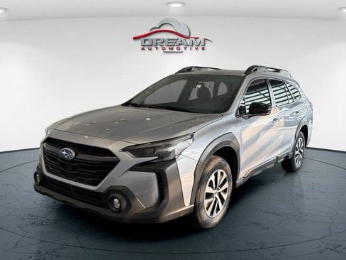 Used 2023 Subaru Outback Premium AWD/4WD image 4